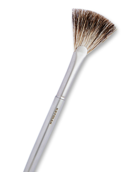 Kryolan Premium Fan Brush 9741