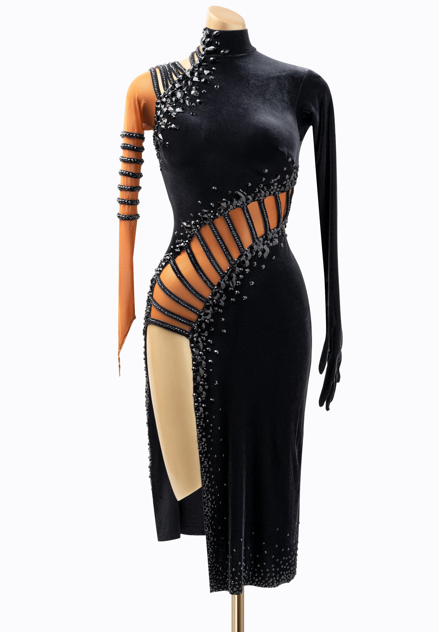 Velvet Widow Latin Dress AD-L2954 | International Latin