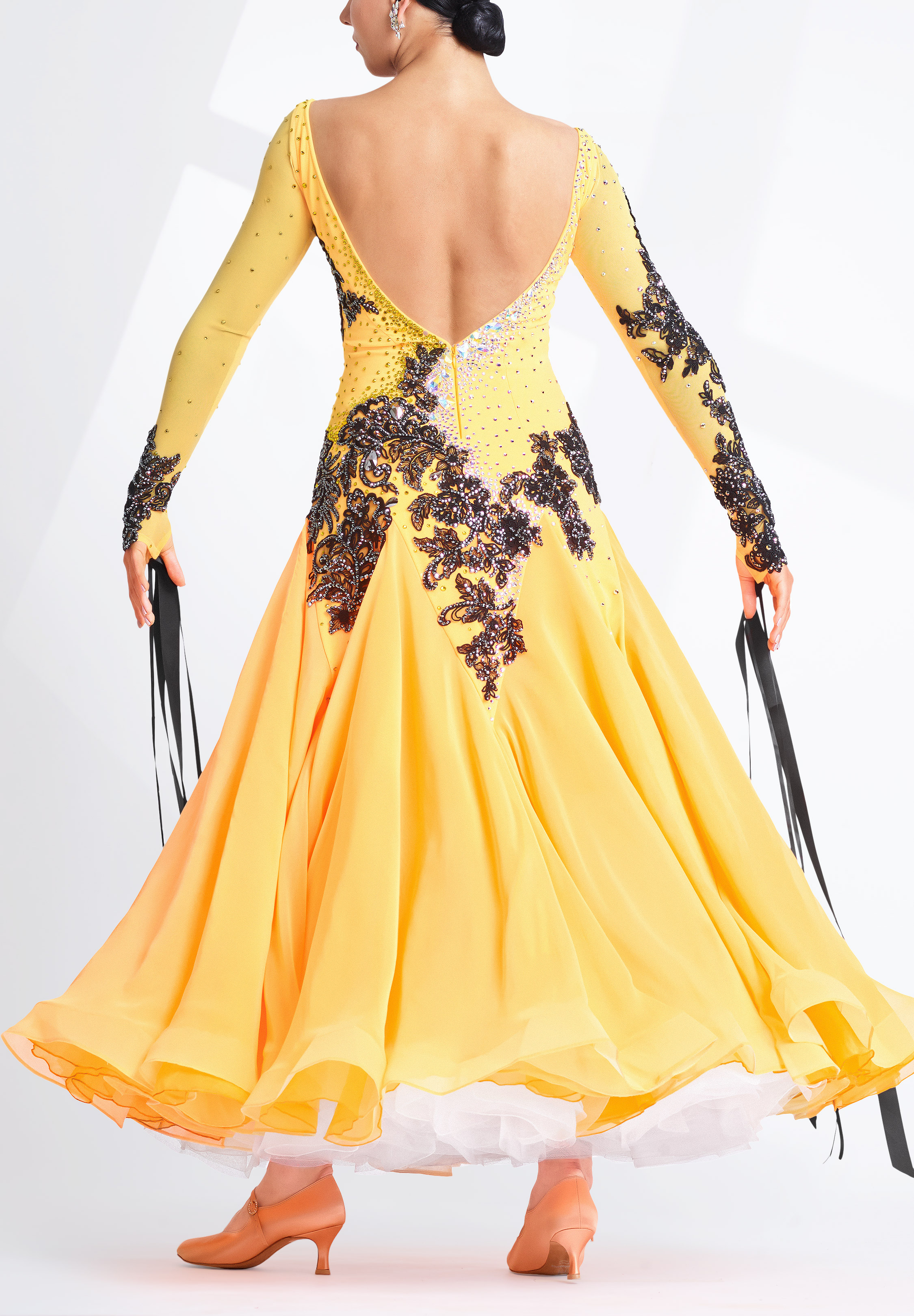 Buy or Rent Ballroom Western Dance Fancy Dress Costume Online in India