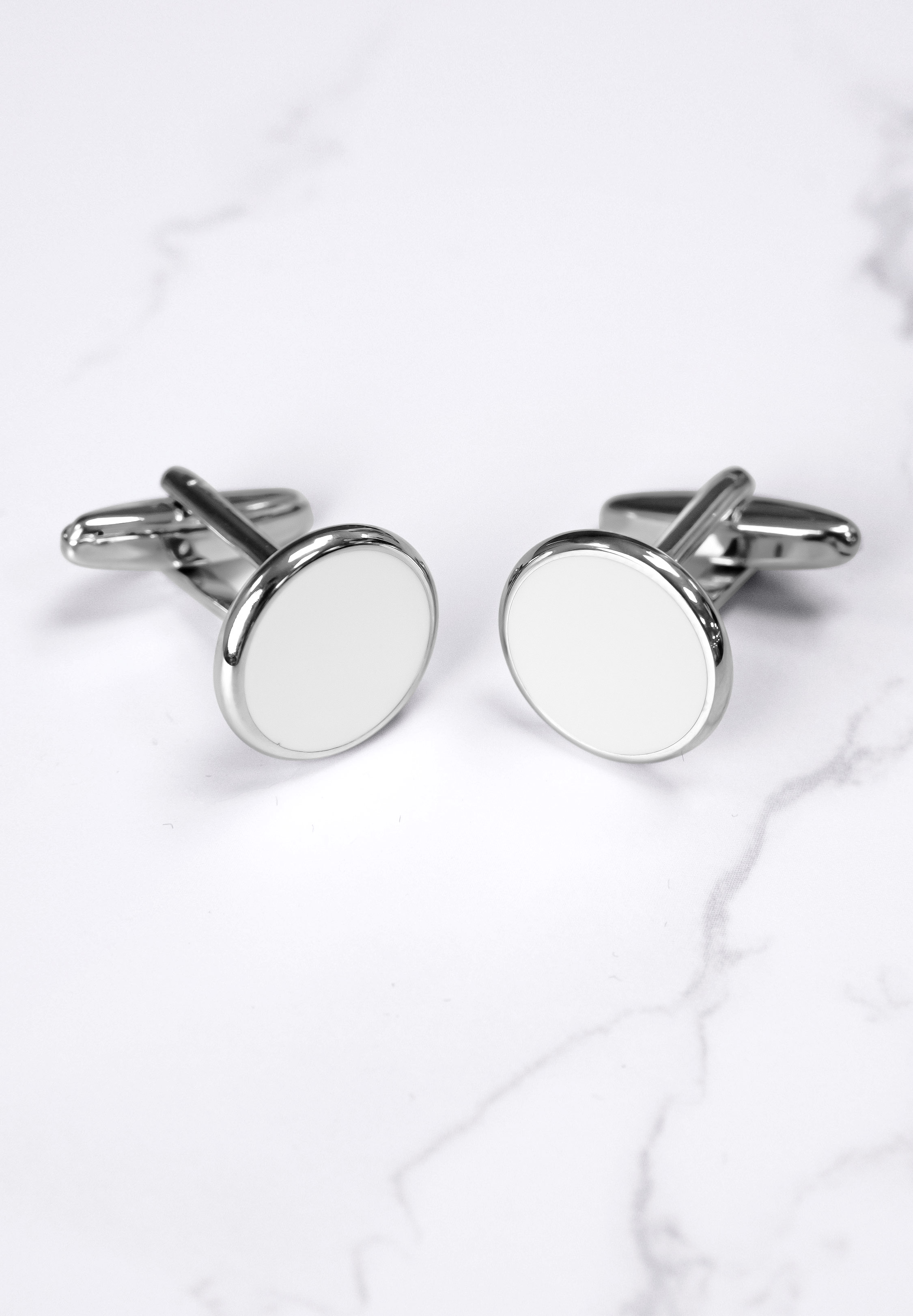 Chrisanne Clover Cufflinks with Silver Trim