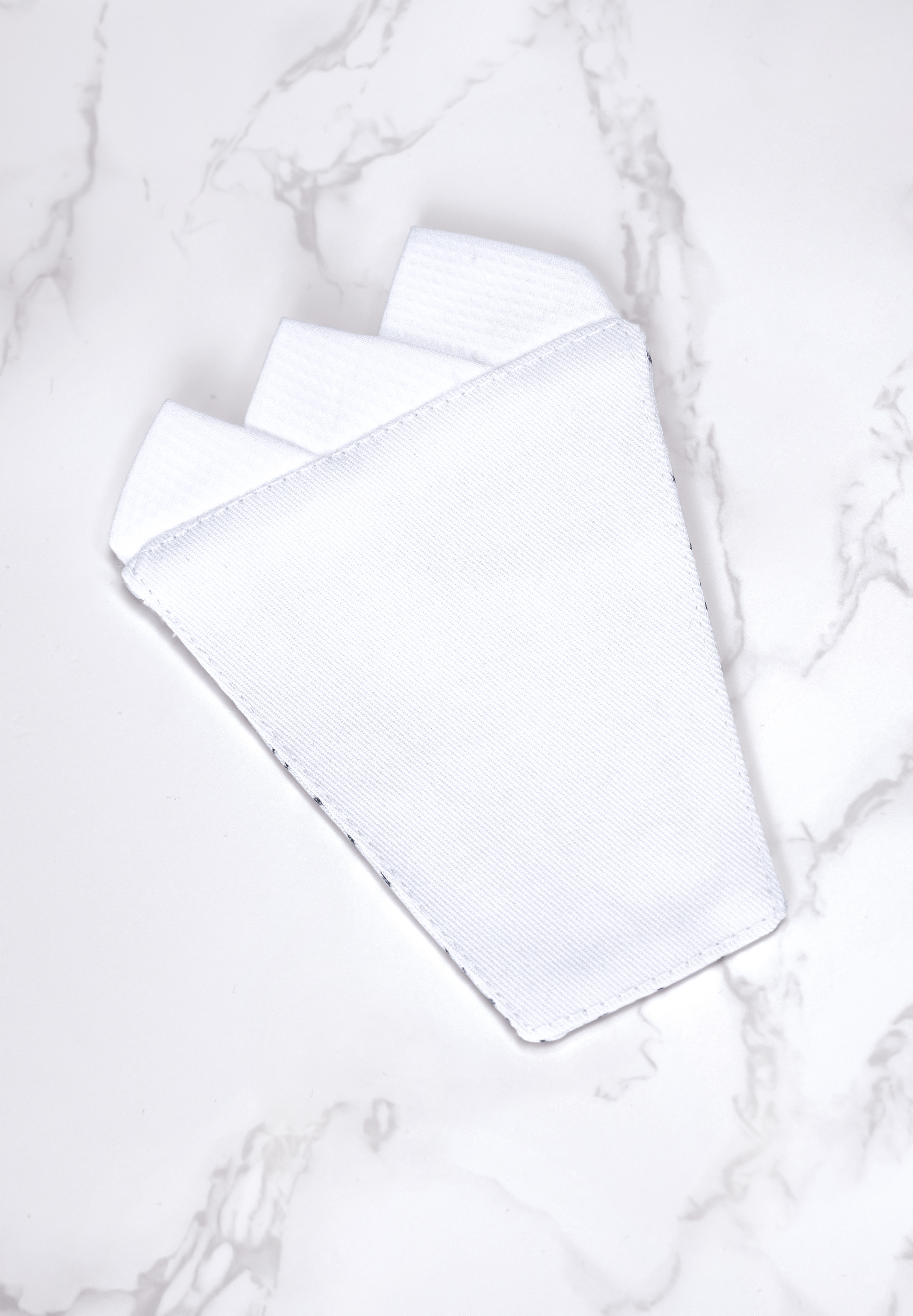 Chrisanne Clover Hankie-White