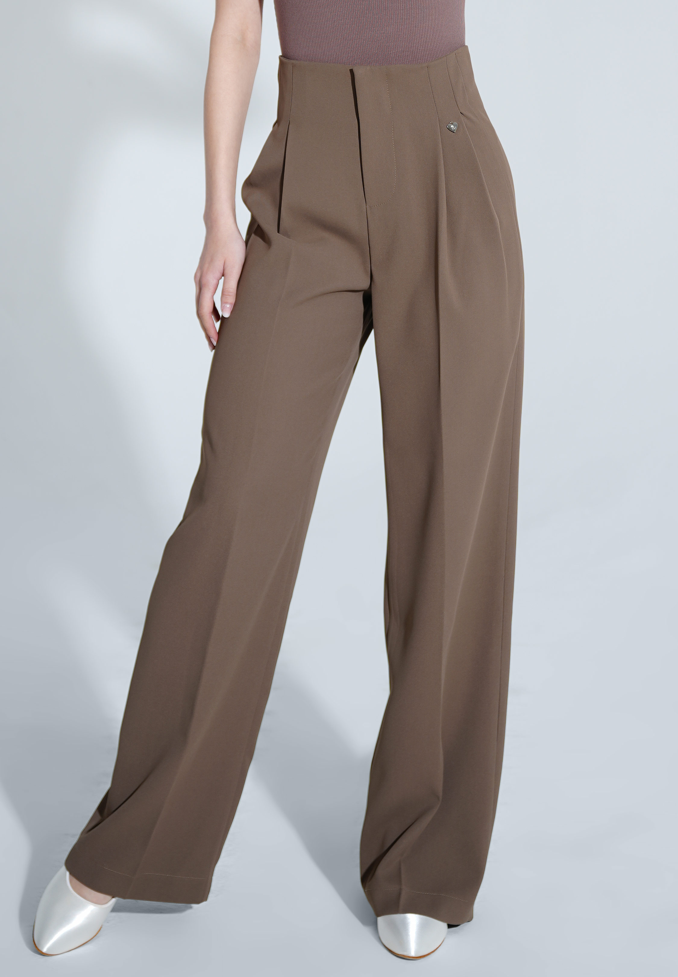 TID Soft Sculpt High-Waist Trousers K019-Beige