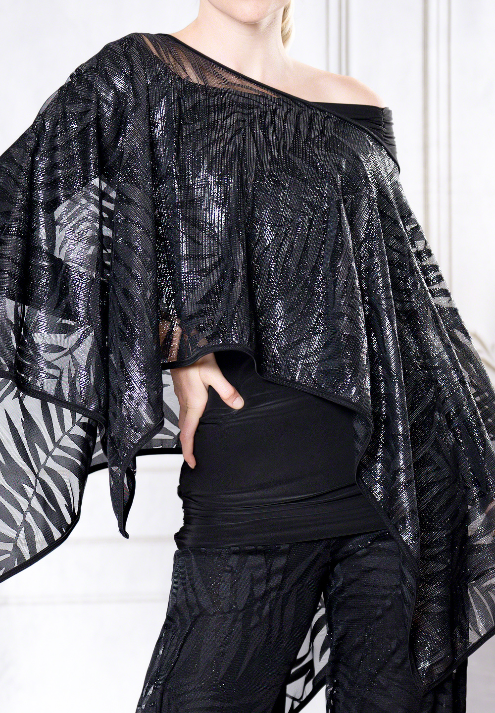 Dance America C002 - Reversible Rectangular Cover-Up-Black Fern