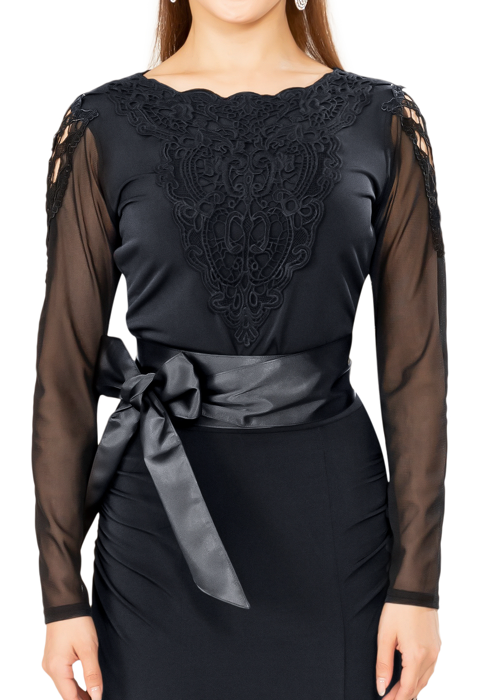Taka Scallop Neck Embroidered Top KRMU1908-BL12-Black