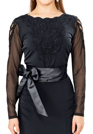 Taka Scallop Neck Embroidered Top KRMU1908-BL12-Black
