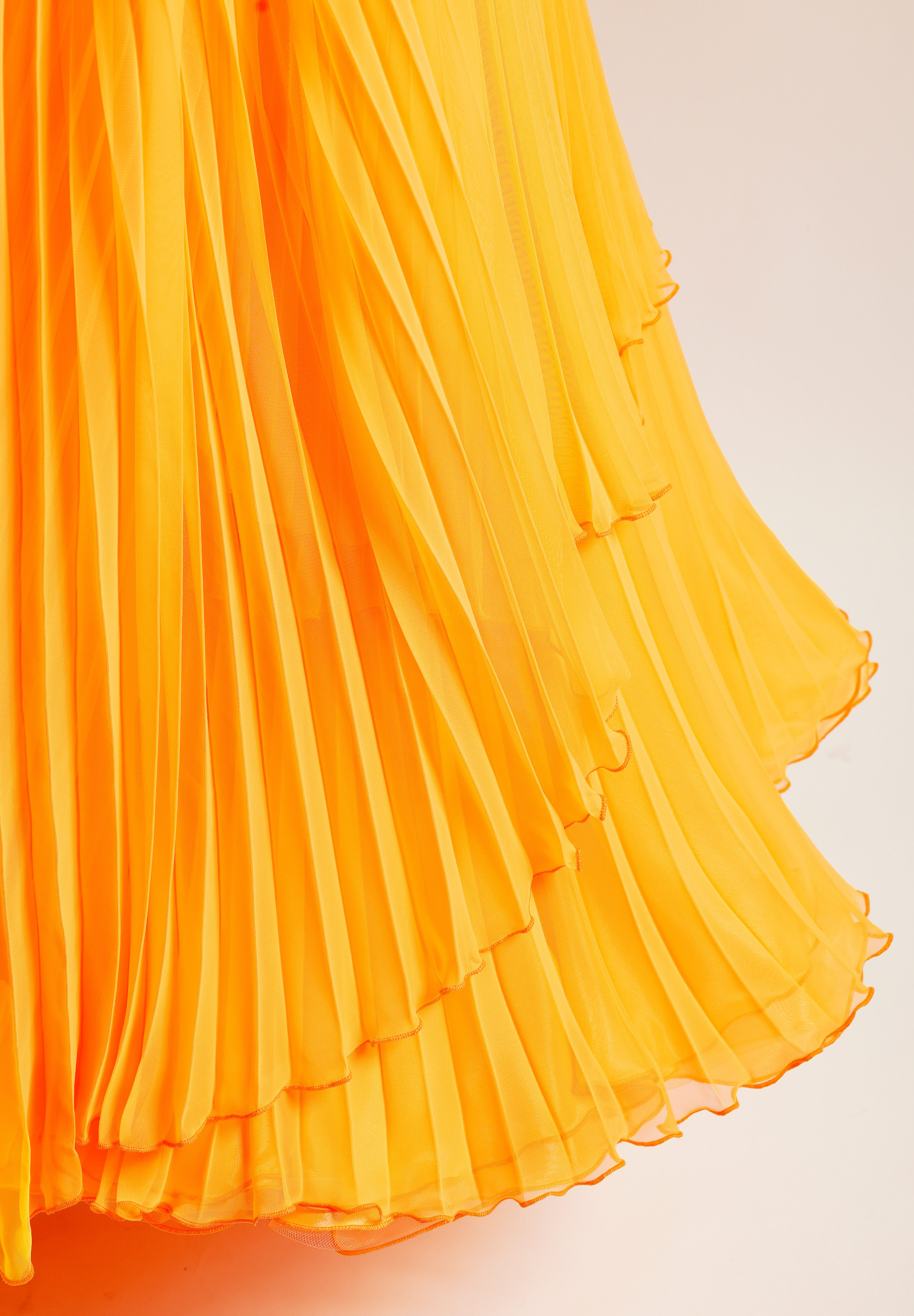 DSI Georgette Pleated Half Circle 1140 | Danceshopper