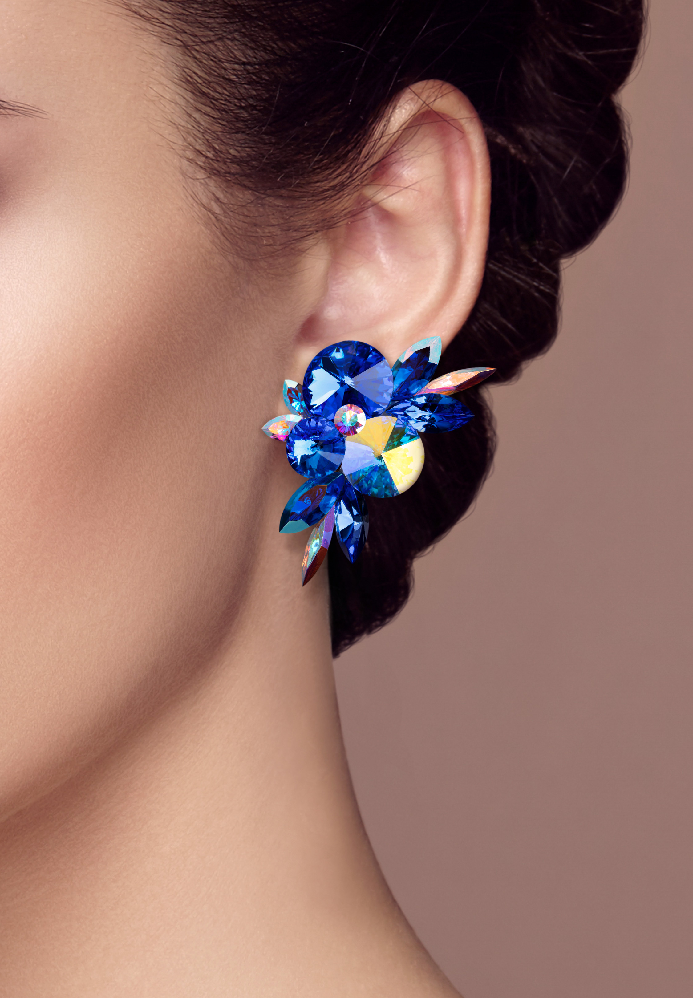 Sapphire___Crystal_AB